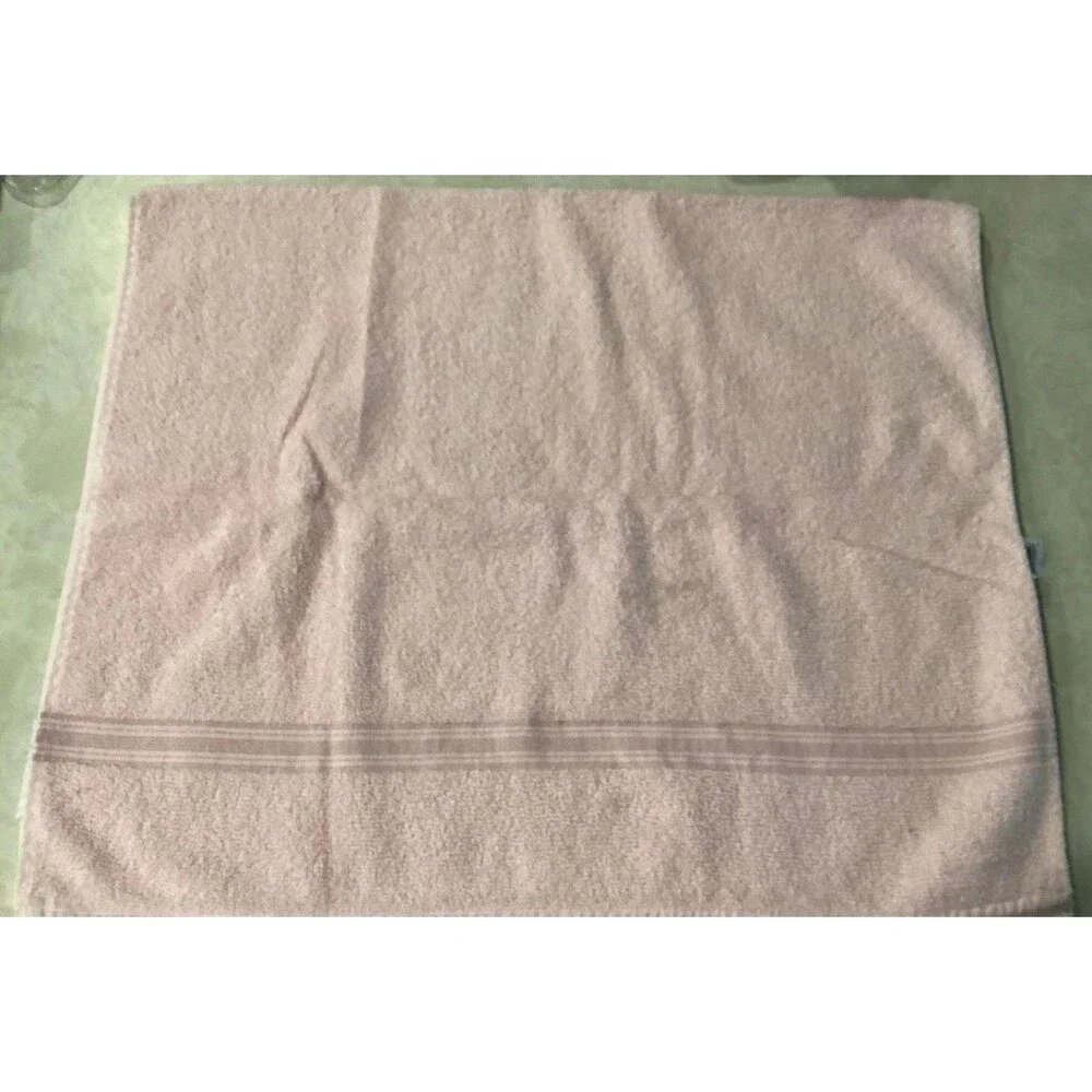 Vtg Cannon Bath Towel Pink Lace Trim Cotton Retro 70s Made In USA Solid